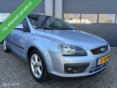 Ford Focus - 1.6-16V Futura Uitvoering