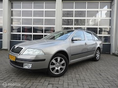 Skoda Octavia Combi - 1.6 Ambiente