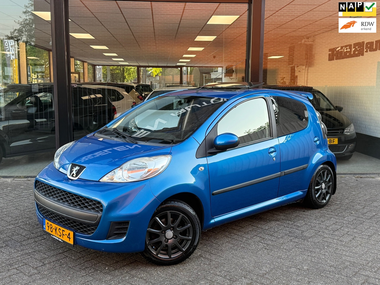 Peugeot 107 - 1.0-12V 5drs AUTOMAAT | AIRCO | SCHUIFDAK | NAP - AutoWereld.nl