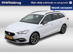 Seat Leon Sportstourer - 1.5 TSI FR Launch Edition / LED / Camera / Navigatie / Parkeersensoren V+A / Lichtmetaal 1