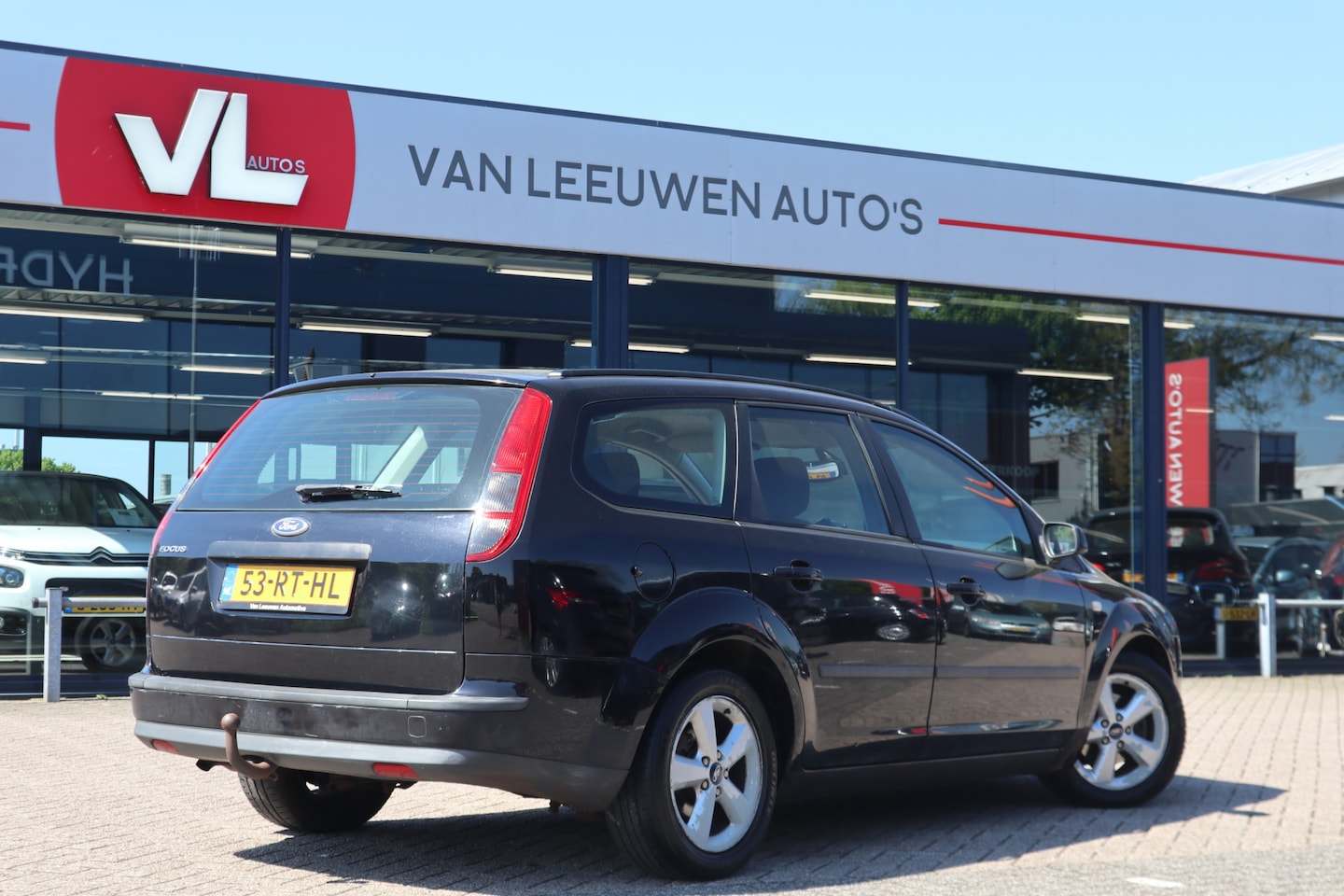 Ford Focus Wagon - 1.6-16V Futura | Nieuw Binnen! | Airco | Trekhaak | Cruise - AutoWereld.nl
