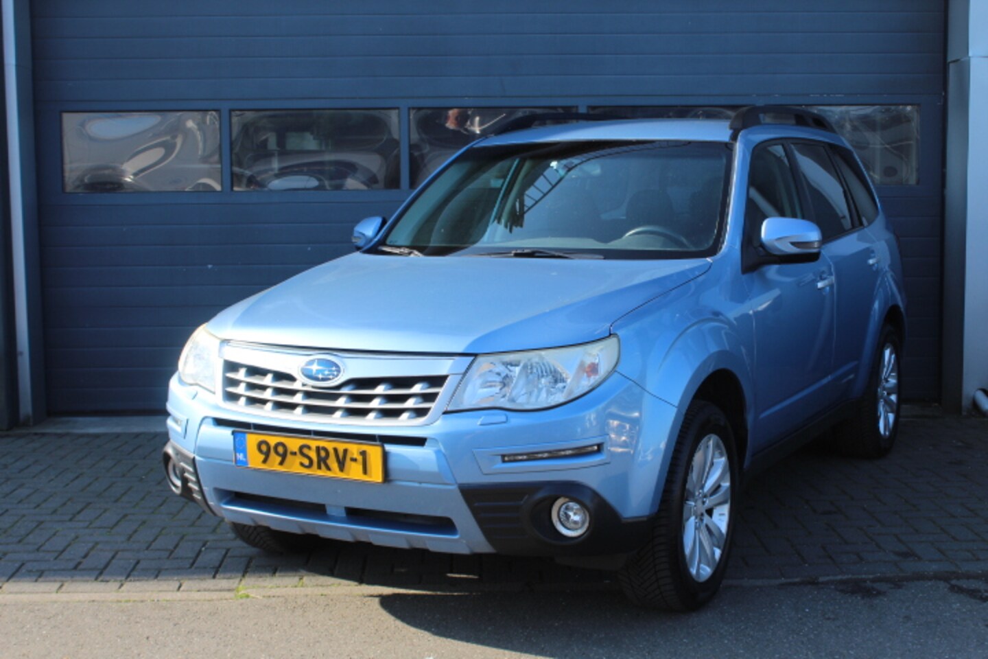 Subaru Forester - 2.0 XS Luxury Climatecontrol, Camera, Cruisecontrol, Trekhaak - AutoWereld.nl