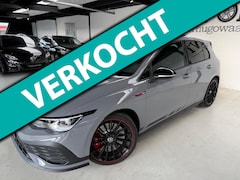 Volkswagen Golf - 2.0 TSI GTI Clubsport 2023 300PK Pano Nardo Akrapovic Dikke Auto Vol Opties