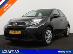 Toyota Aygo X - 1.0 VVT-i S-CVT play | Airco | Camera | Cruise Control Adaptief |