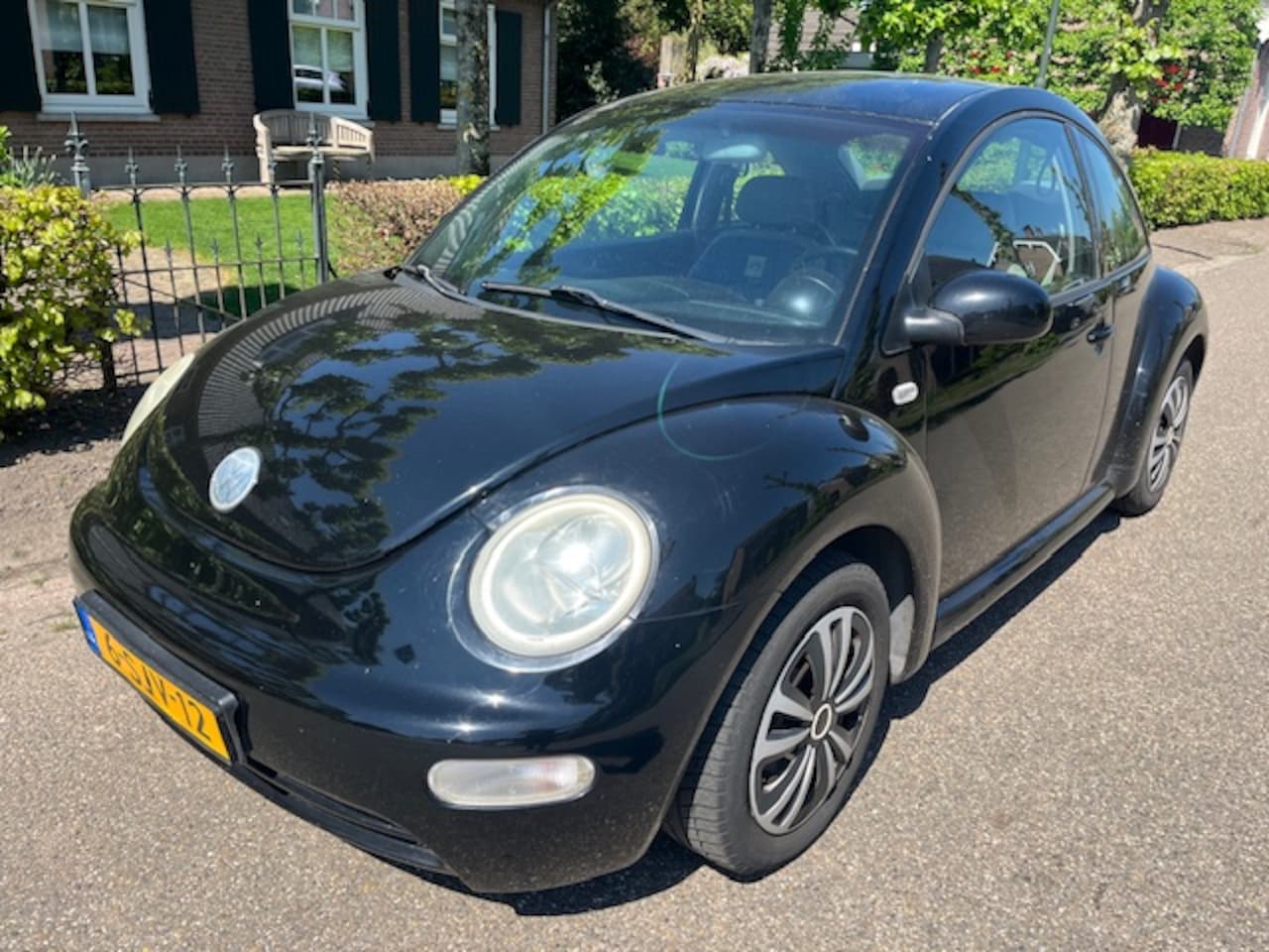 Volkswagen Beetle - 1.6 - AutoWereld.nl
