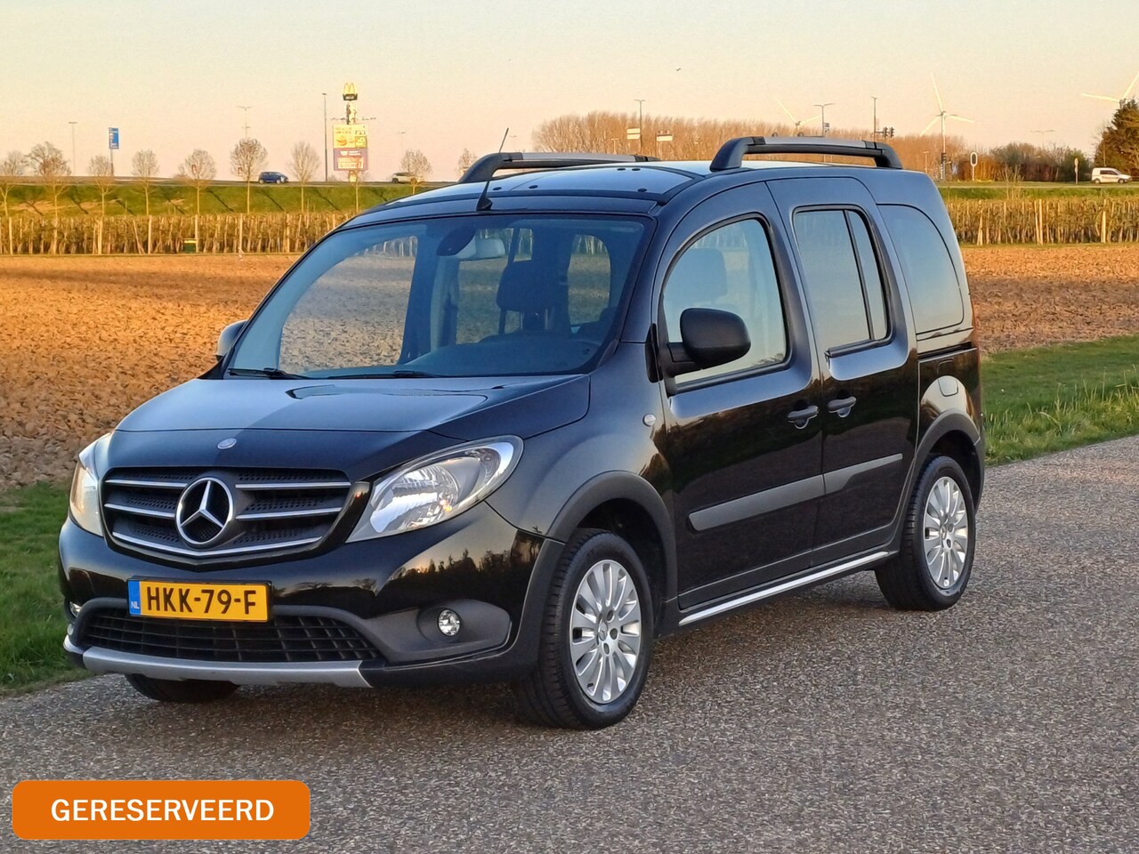 Mercedes-Benz Citan - 112 Ambiente /Pano/Clima/Navi/Cruise/Camera/16"/Lage KM!/ - AutoWereld.nl