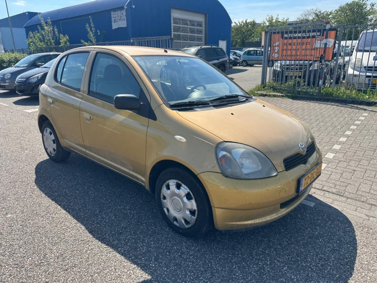 Toyota Yaris - 1.0-16V VVT-i Terra 1.0-16V VVT-i Terra - AutoWereld.nl