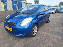 Toyota Yaris - 1.3 VVTi Sol MMT