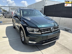 Volkswagen Tiguan - 1.4 TSI DSG/NAV/APP-C/LED/PDC/STOELVERWARM