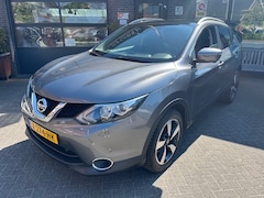 Nissan Qashqai - 1.2 Connect Edition Navigatie Panoramadak