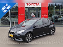 Toyota Yaris - 1.5 HYBRID 115 FIRST EDITION LED APPLE/ANDROID NAVI 16" AD-CRUISE CAMERA LM-VELGEN NL-AUTO