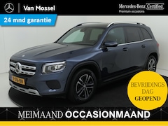 Mercedes-Benz GLB - 180 Business Line 7p. / Parkeercamera / Stoelverwarming / Trekhaak / Privacy Glass / 7 Per
