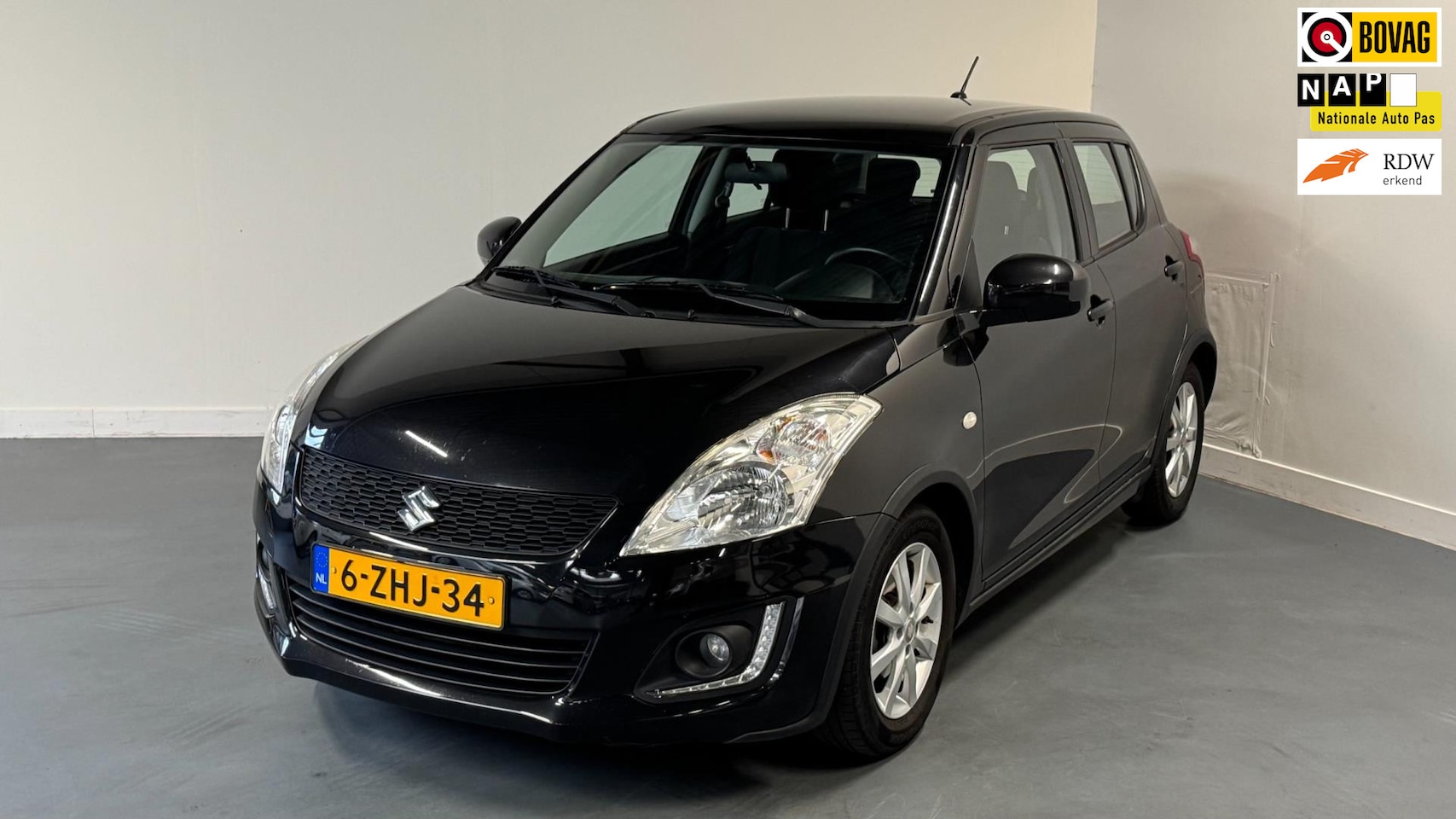 Suzuki Swift - 1.2 Dynamic EASSS | NL-AUTO | AIRCO | STOEL VERWARM. | LM VELGEN | - AutoWereld.nl