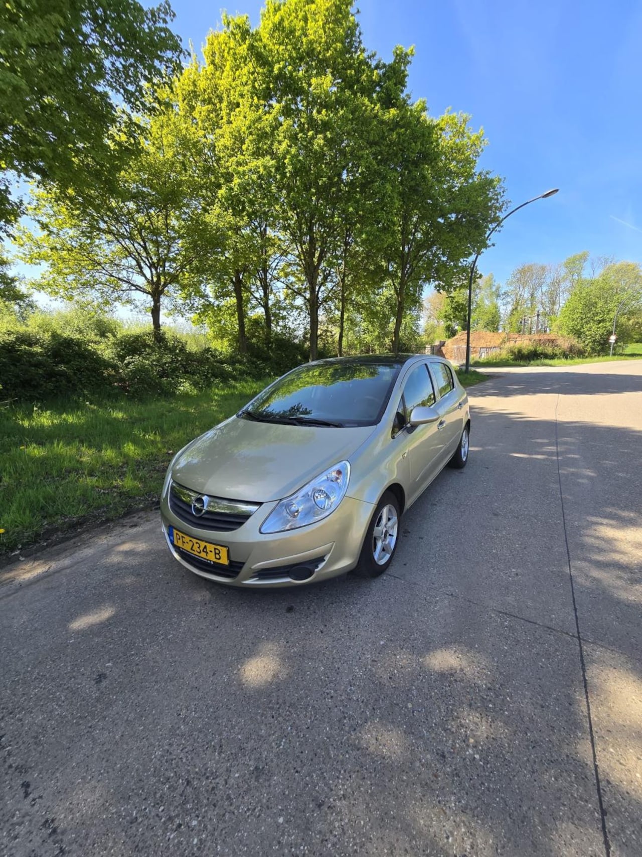 Opel Corsa - 1.4-16V Enjoy 1.4-16V Enjoy - AutoWereld.nl