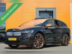Skoda Enyaq iV - 80 Founders Edition Black | Alle opties | Trekhaak