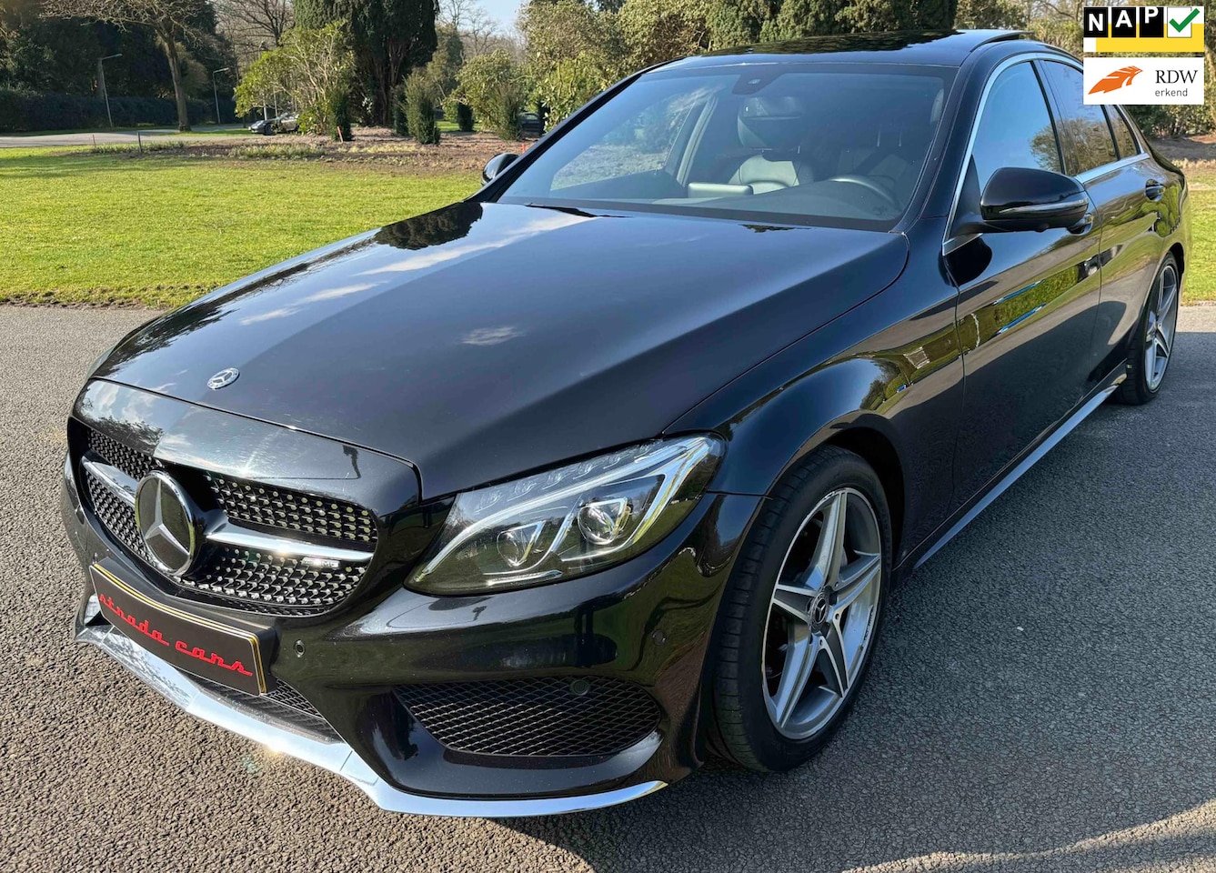 Mercedes-Benz C-klasse - 220 CDI Premium Plus AMG PANO 360º camera Leer - AutoWereld.nl
