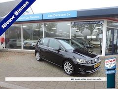 Volkswagen Golf Sportsvan - 1.4 TSI 150PK DSG Highline - Standkachel | Massage | Trekhaak | Blindspot | ACC