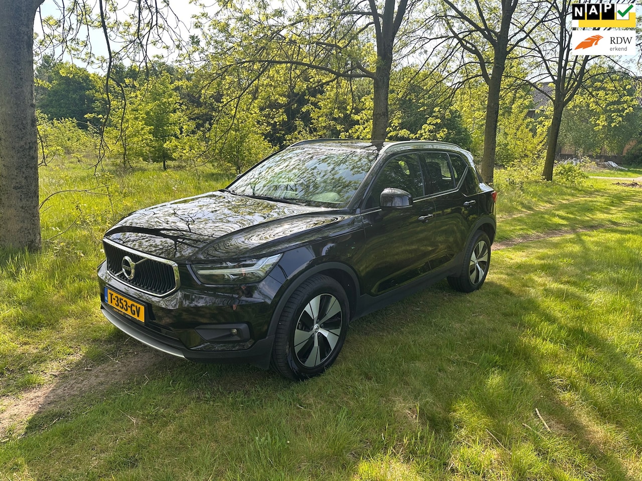 Volvo XC40 - 1.5 T2 Momentum apk t/m 19-06-2026 - AutoWereld.nl