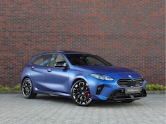 BMW 1-serie - M135 xDrive *Individual*Pano*H&K*HUD