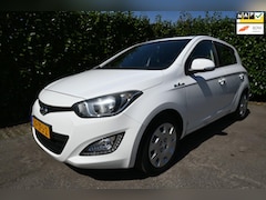 Hyundai i20 - 1.2i i-Motion. Origineel Nederlandse auto met NAP