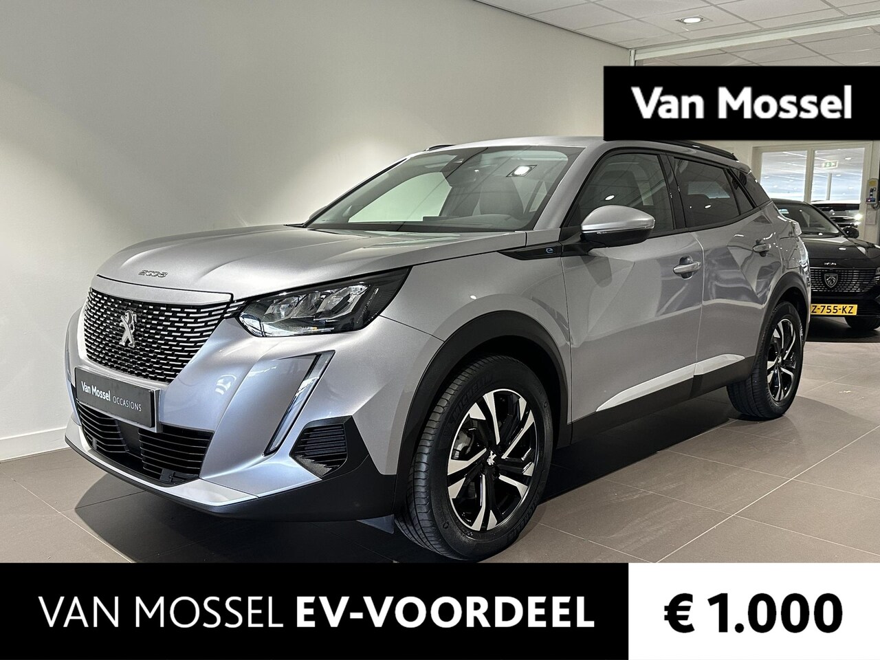 Peugeot e-2008 - EV Allure 50 kWh | Navigatie | Climate control | 17" Lichtmetalen velgen | Apple Carplay/A - AutoWereld.nl