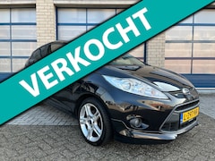 Ford Fiesta - 1.4 97 pk Clima - Sportstoelen - Stoelverwarming - Goed onderhouden - Lm velgen
