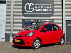Toyota Aygo - 1.0 68PK TwoTone, 5Deuren, Airco, Navi, Isofix, ElektrRamen, Bluetooth, Radio/Cd/Mp3-Spele