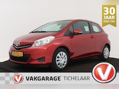 Toyota Yaris - 1.3 VVT-i Aspiration | Trekhaak | Camera | Airco | Org NL | 99 PK | Volledig Ond. |