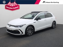 Volkswagen Golf - 1.5TSI/130PK R Line Blackstyle · Panoramadak · Navigatie · Camera + Parkeersensoren