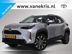 Toyota Yaris Cross - 1.5 Hybrid 115 First Edition Parkeersensoren, Apple carplay, Android auto, Keyless entry,