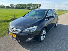 Opel Astra - 1.4 Turbo Sport