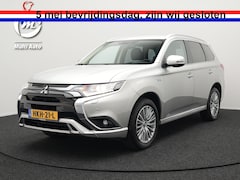Mitsubishi Outlander - 2.4 Intense Plug in Hybrid 225pk PHEV | Carplay | Parkeersensoren | Stoelverwarming | L.M.