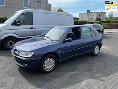 Peugeot 306 - 1.4 XT