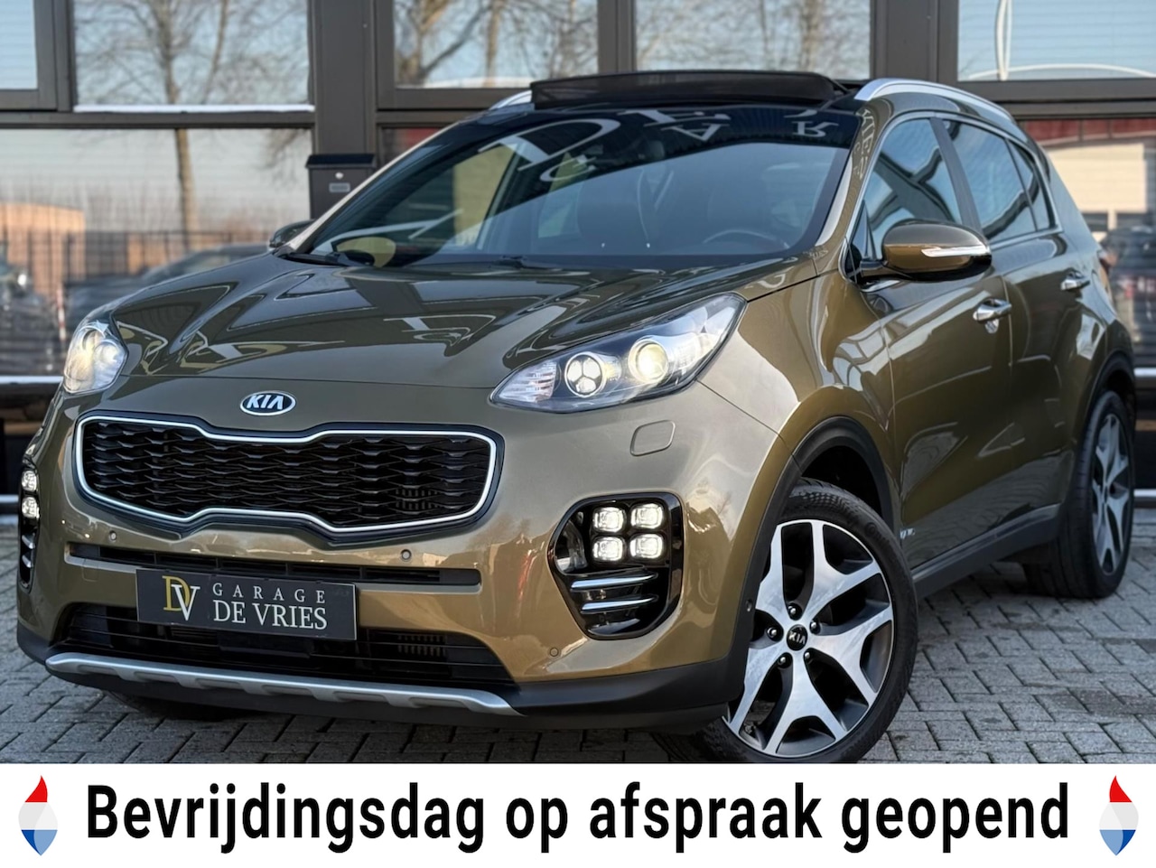 Kia Sportage - 1.6 T-GDI 4WD GT-Line Aut Panoramadak Full Option Trekhaak Garantie - AutoWereld.nl