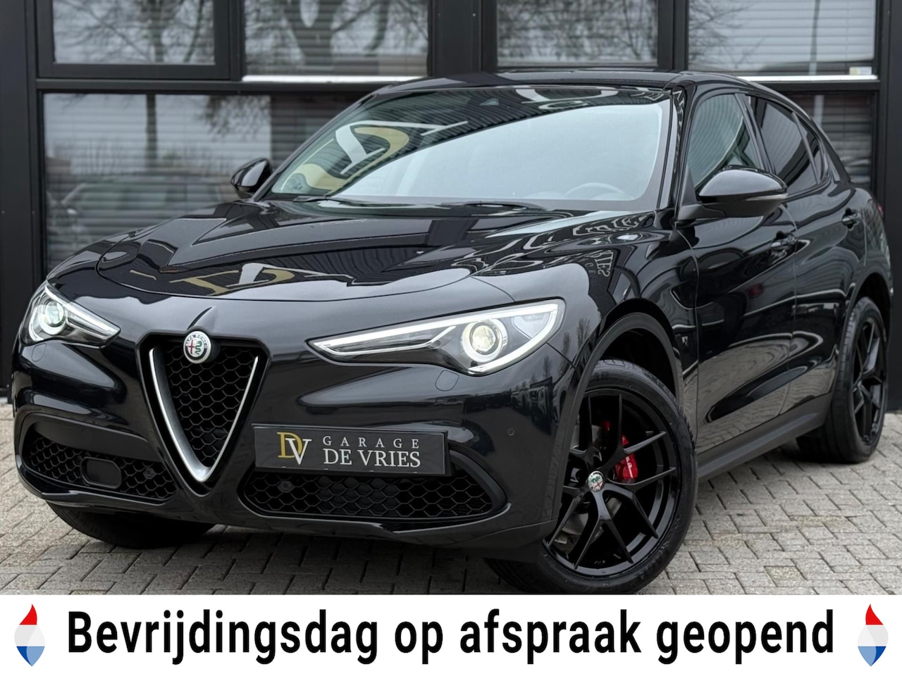 Alfa Romeo Stelvio - 2.0 T 280pk AWD Q4 Black Pack 2300kg Trekgewicht Garantie - AutoWereld.nl