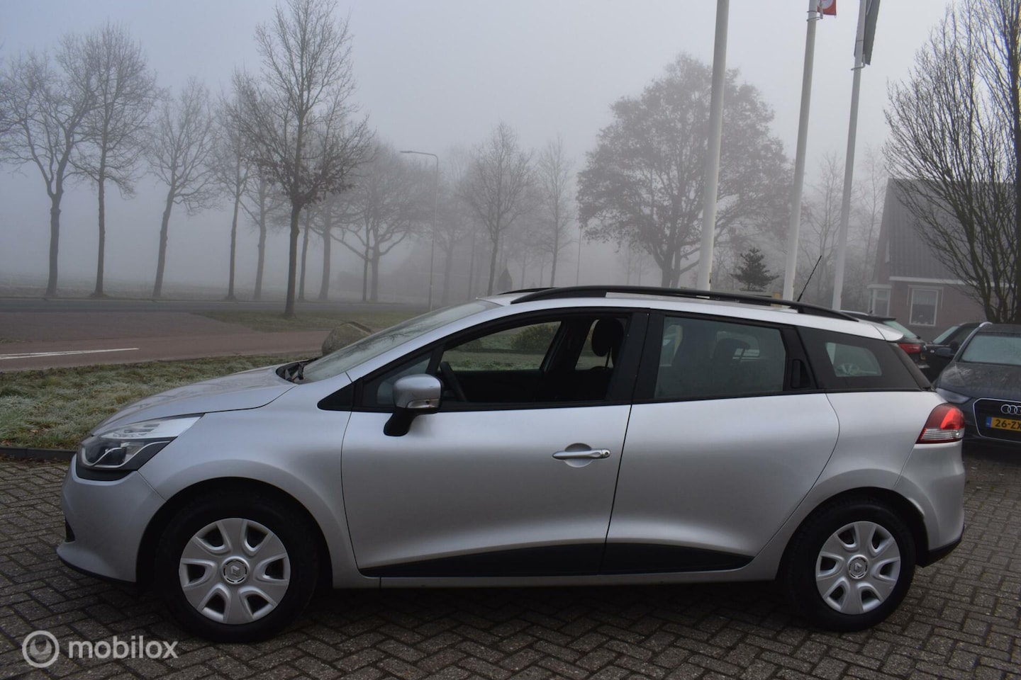 Renault Clio Estate - 0.9 TCe Limited 2016 Airco|Cruise|Navi! - AutoWereld.nl