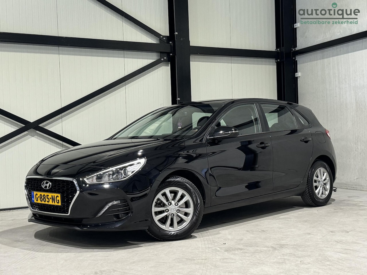 Hyundai i30 - 1.0 T-GDI Comfort | carplay | trekhaak | 1e eigenaar | - AutoWereld.nl