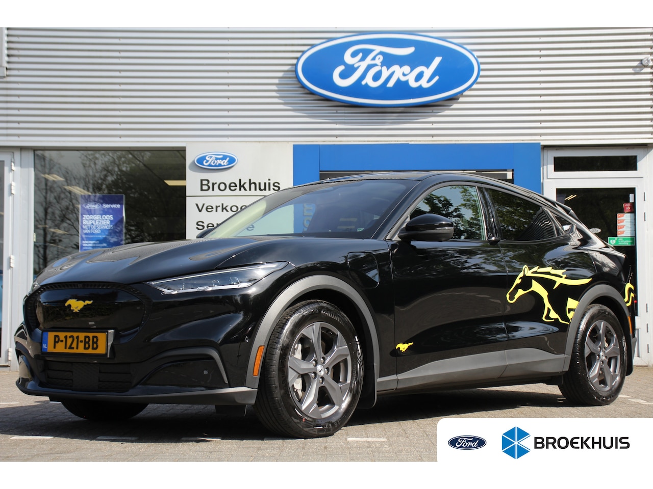 Ford Mustang Mach-E - Ford RWD 75 kWh | PANO DAK | ELEKTRISCHE STOELEN | B&O AUDIO | 360 CAMERA | ORIGINEEL NL! - AutoWereld.nl