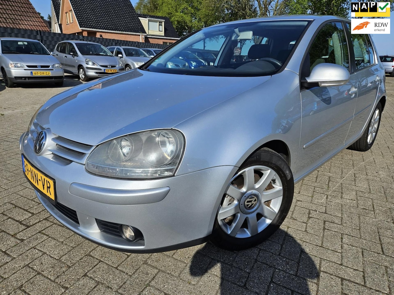 Volkswagen Golf - 1.6 FSI Sportline 5Drs. 2004. Climate/Cruise/Mistlampen etc. APK 06-2026 - AutoWereld.nl