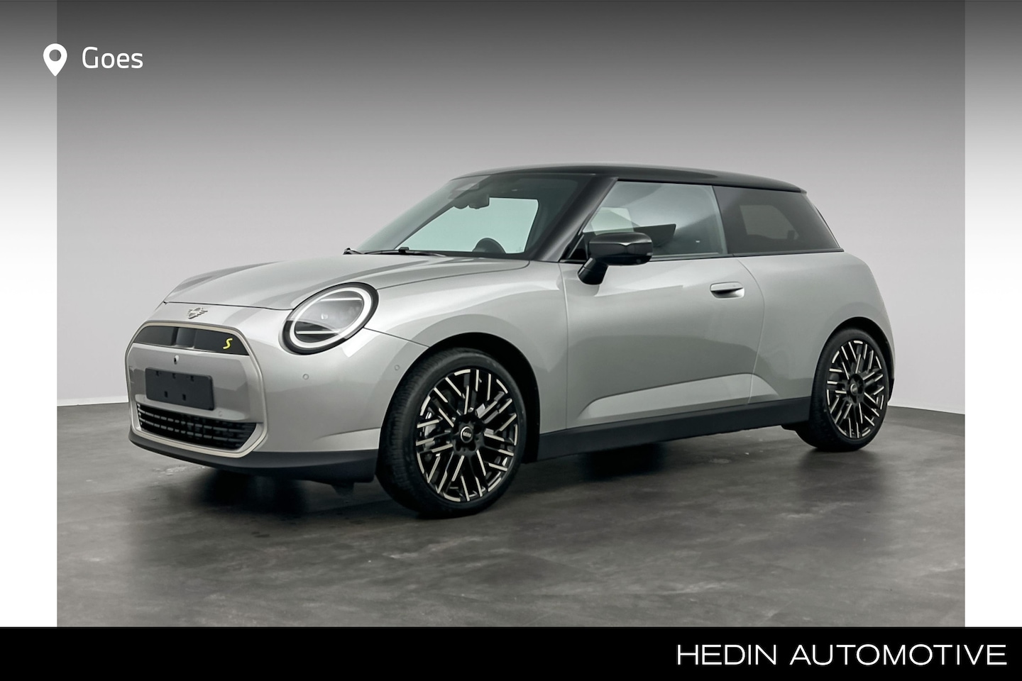 MINI Mini-Electric - 3-deurs Cooper SE Favoured | XL Pakket | 18 Inch LM wielen - AutoWereld.nl