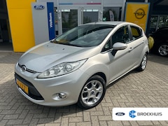 Ford Fiesta - 1.25 Titanium | VOORRUITVERWARMING| CRUISE CONTROL| PARKEERSENSOREN| BLUETOOTH