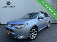 Mitsubishi Outlander - 2.0 PHEV Executive Schuifdak Trekhaak
