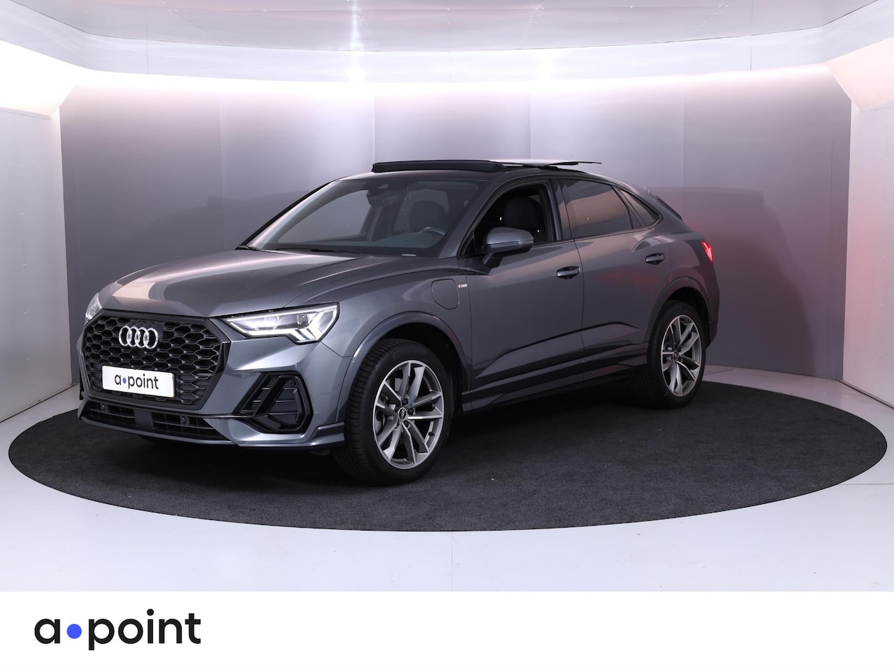 Audi Q3 Sportback - 45 TFSI e S Edition 245 pk S-tronic | Navigatie | Panoramadak | Parkeersensoren | Achterui - AutoWereld.nl