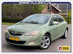 Opel Astra - 1.4 TURBO EDITION - Navi - Airco - Cruise control