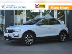 Volkswagen T-Roc - 1.5 TSI IQ DRIVE, Trekhaak, Clima, Apple Carplay/ Android Auto,