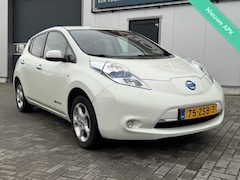 Nissan LEAF - Base 24 kWh (Clima / Camera / Cruise / NAP)