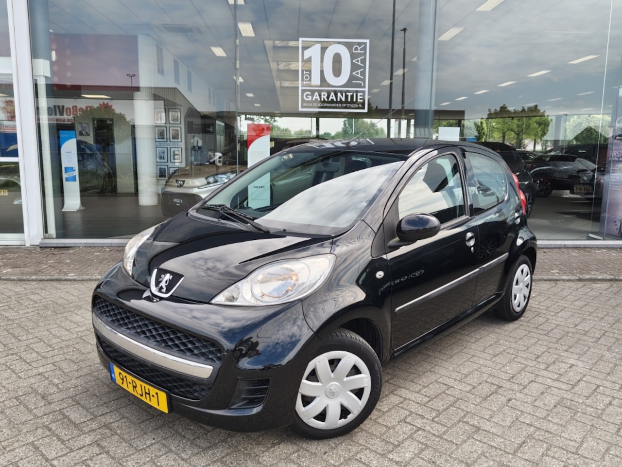 Peugeot 107 - 1.0-12V XS | Premium Pakket | Airco | Elektrische raambediening - AutoWereld.nl