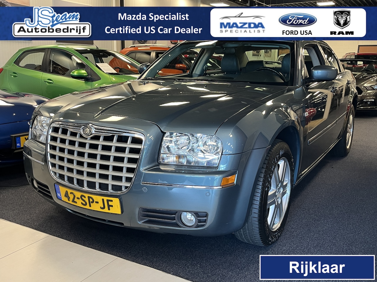 Chrysler 300C Touring - 3.5 V6 Automaat AWD 12 Maanden Bovag Garantie - AutoWereld.nl
