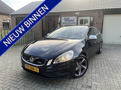 Volvo V60 - 1.6 T3 R-Design Automaat Trekhaak