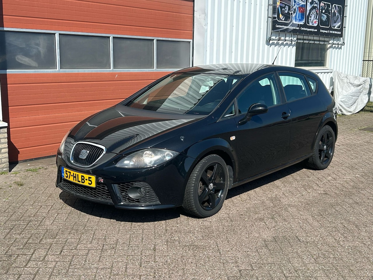 Seat Leon - 2.0 TFSI FR 2.0 TFSI FR - AutoWereld.nl